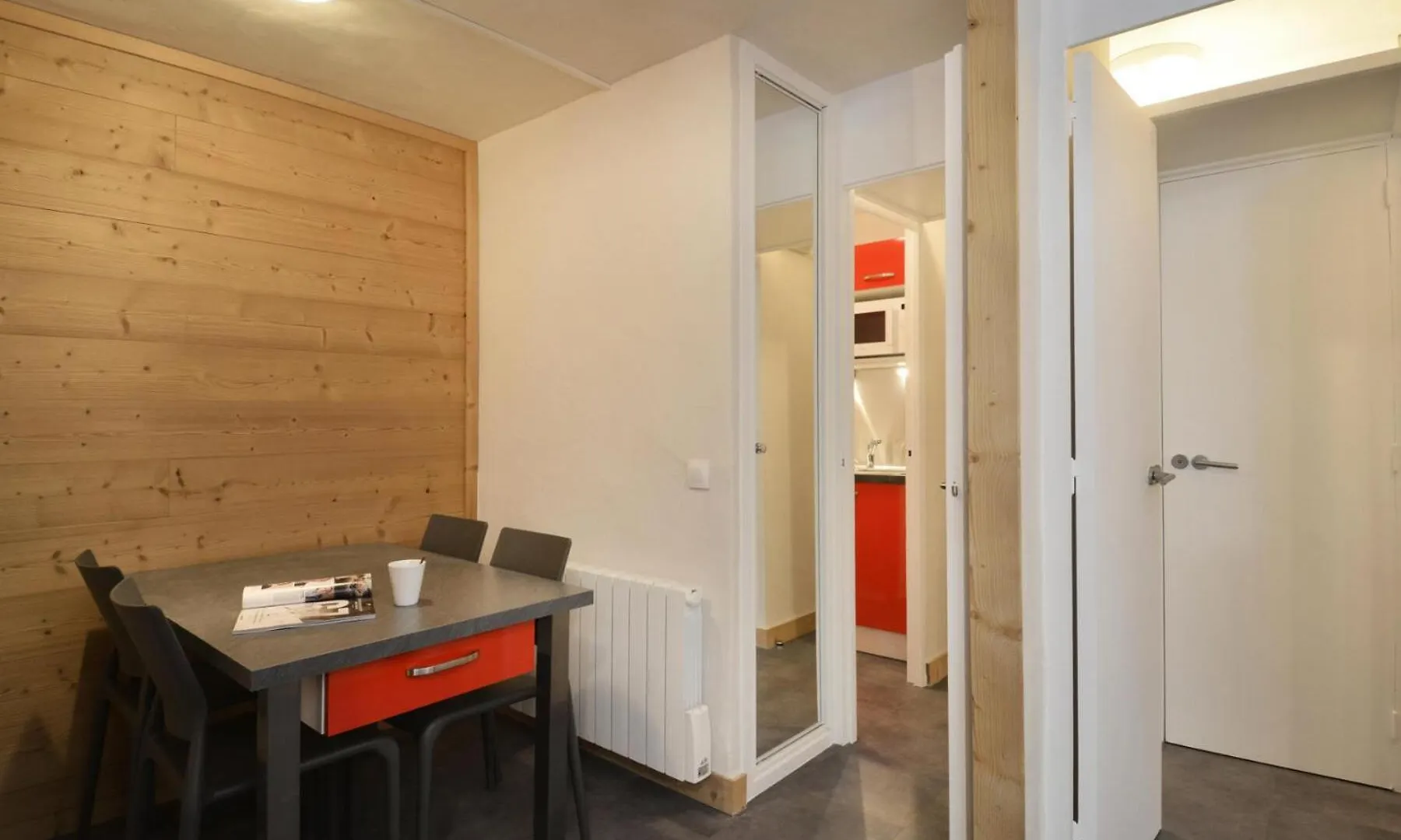 Residence Saint Jacques A - Studio Pour 4 Personnes 28 Macot-la-Plagne Apartment